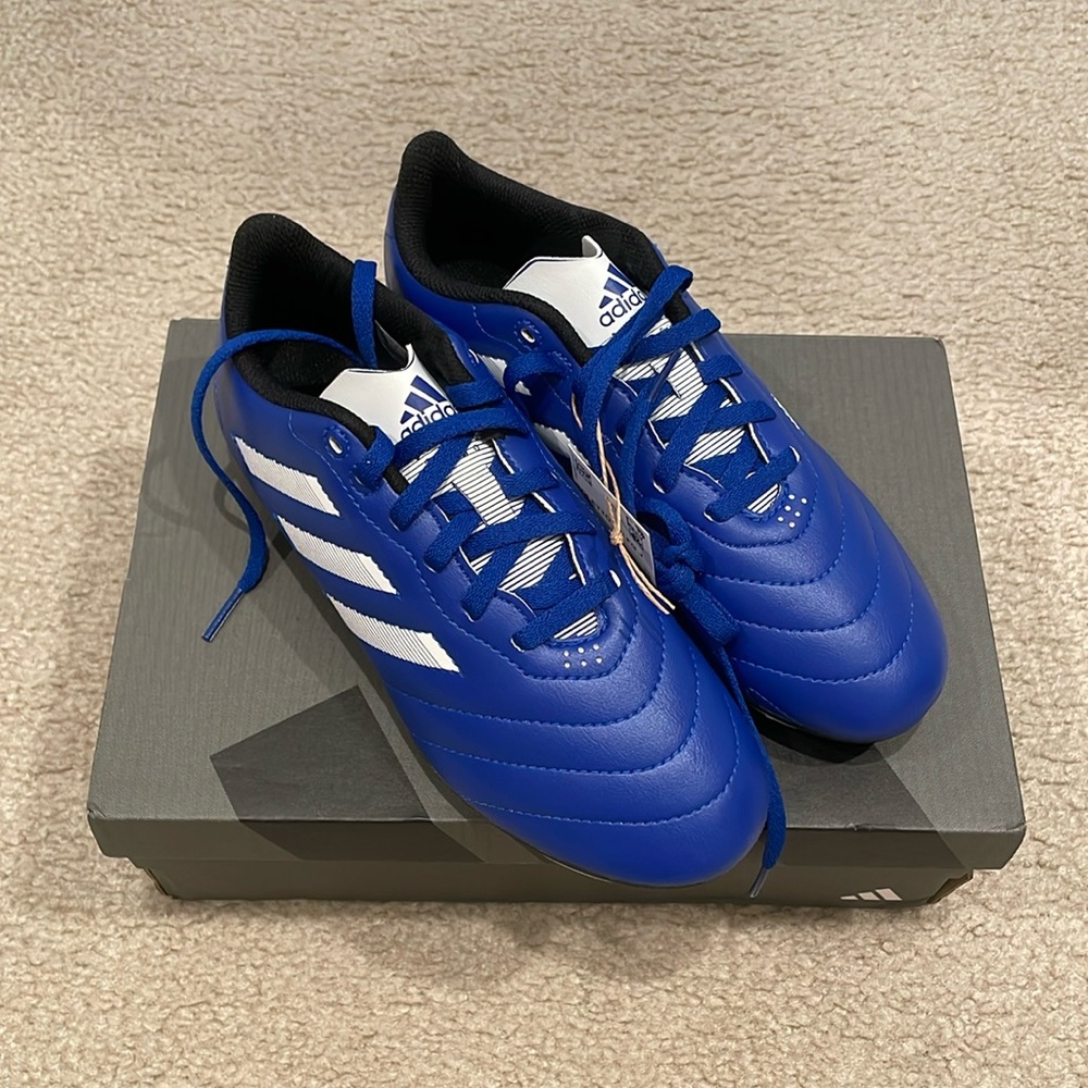 adidas Goletto VIII FG Junior Firm Ground Cleat size 4 New with box